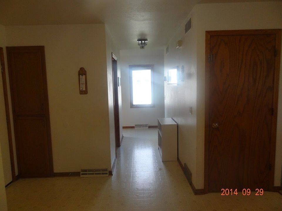 2nd image of 220 Kay Dr