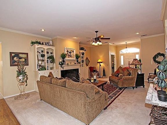 2nd image of 6404 Tarrington Dr