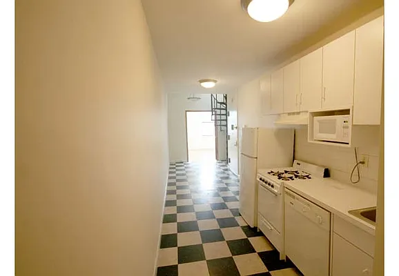 Rented by MetroNest | media 37