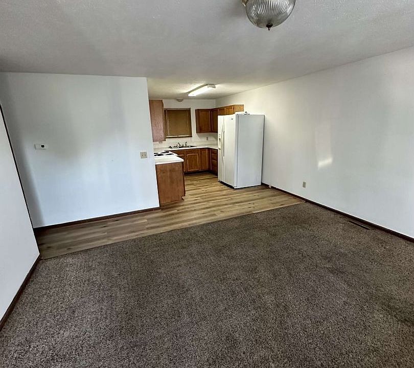 1st image of 221 S 12th St APT D