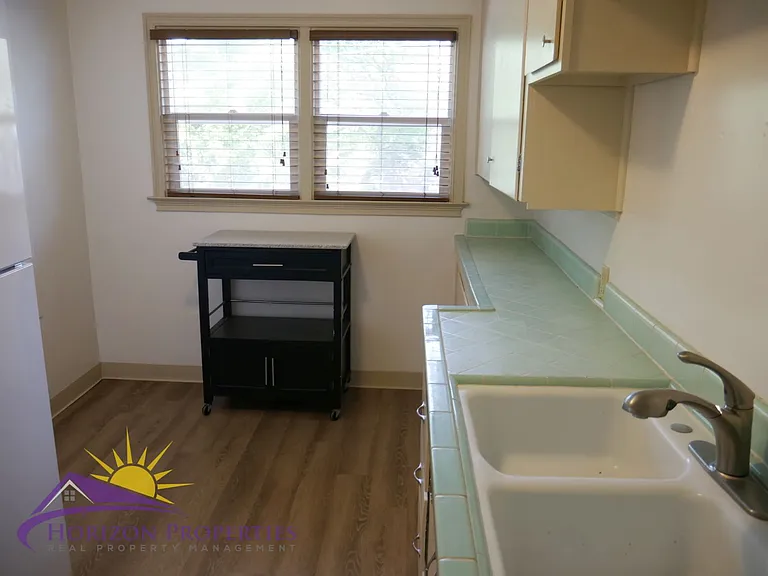 4908 Gastman Way — Photo 11