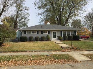 221 S Franklin St, Knightstown, IN