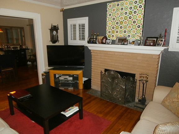 5th image of 2050 3rd Ave N