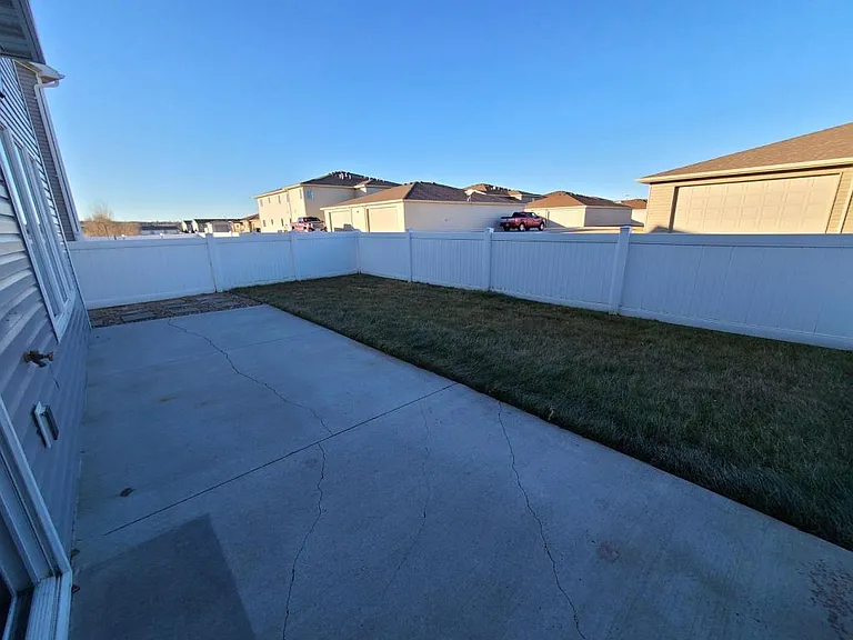 2613 Douglas Pl SE — Photo 13