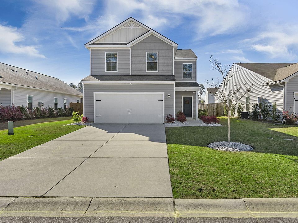 1st image of 224 Parkwood Vista Way