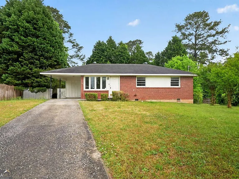 7259 Mayfair Cir — Photo 13