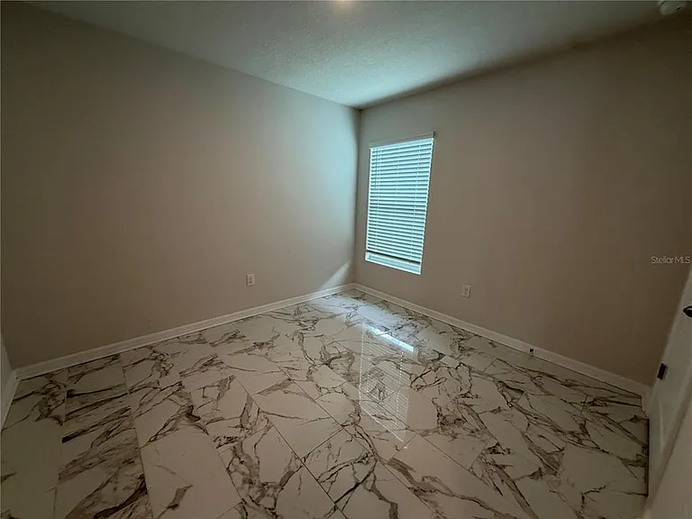 5831 Silver Moonlight Dr — Photo 14
