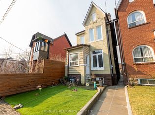 244 Roxton Rd, Toronto, ON M6G 3P9
