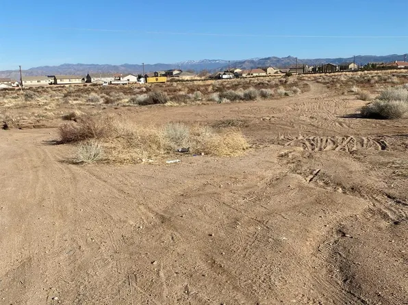 Sage St, Hesperia, CA 92344