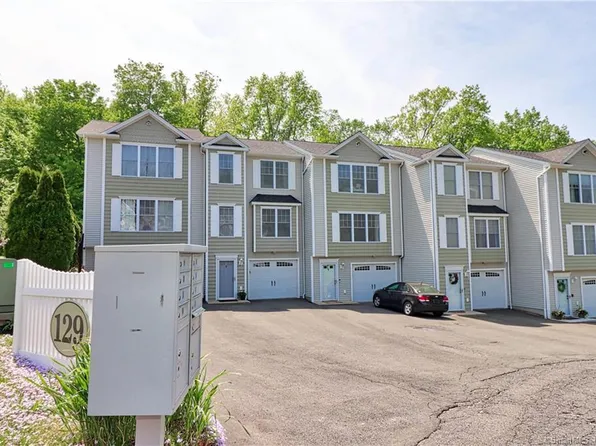 129-2 Taft Pointe #2, Waterbury, CT 06708