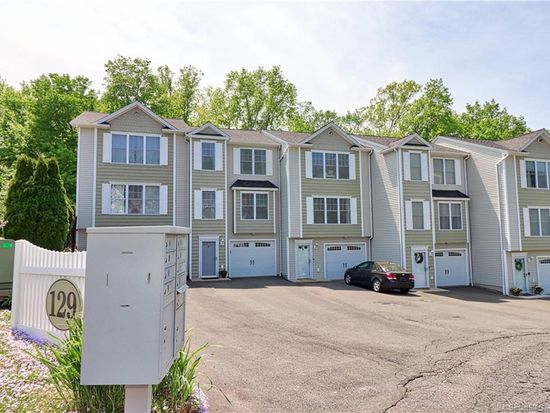 129-2 Taft Pointe #2, Waterbury, CT 06708