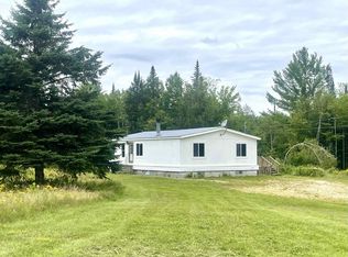 18 Richardson Dr, Whitefield, NH 03598