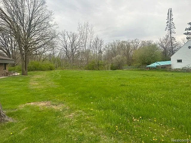 5141 W Bristol Rd photo 1