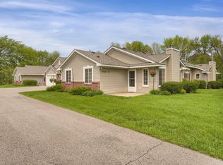 25520 Park Ln, Shorewood, MN 55331