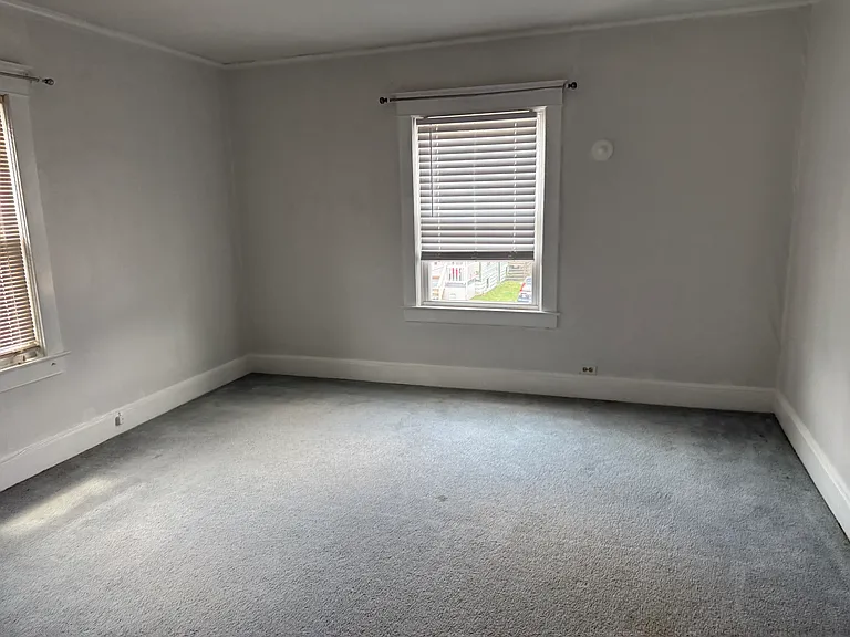 27 Euclid Ave #1 — Photo 8