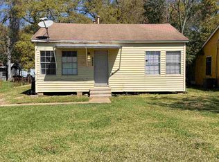 1408 W Curtis Ave, Orange, TX 77630