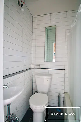 Rented by Grand & Co. | media 28