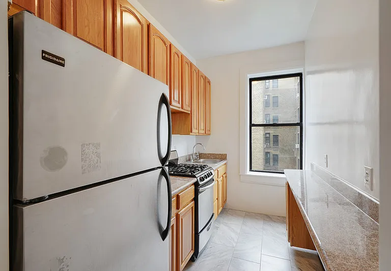 385 Fort Washington Ave #32 — Photo 4