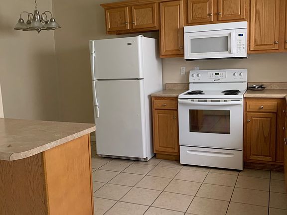 5th image of 625 Broadway St #16862960
