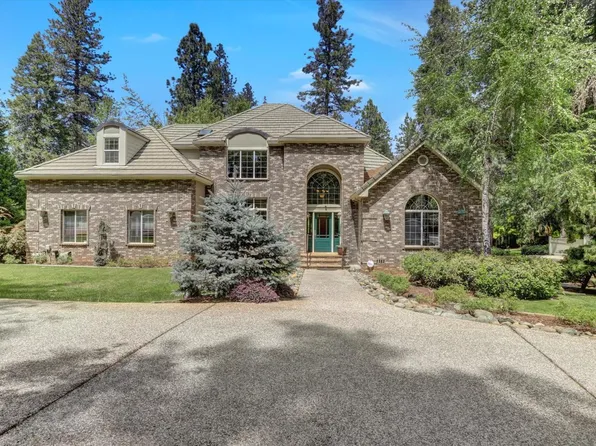 12857 Chatsworth Ln, Grass Valley, CA 95945