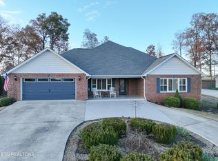 1131 Houston Springs Rd, Greenback, TN 37742