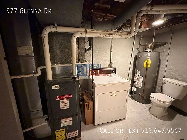 977 Glenna Dr — Photo 16