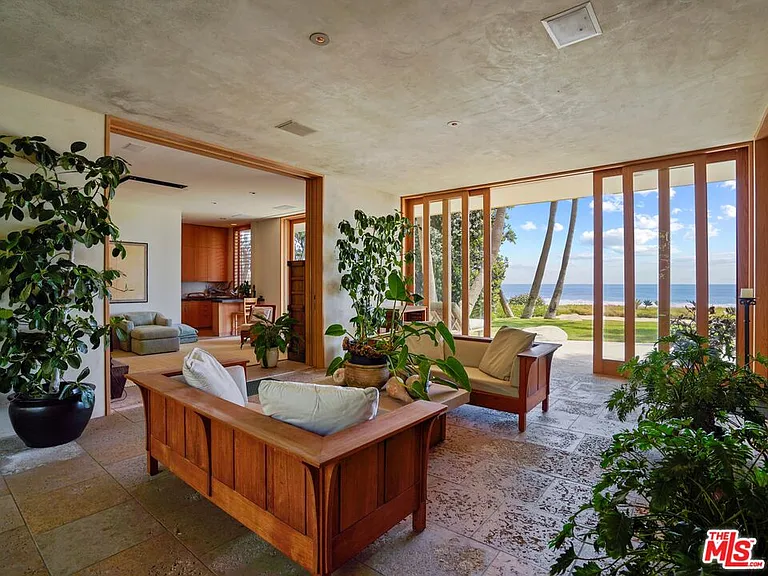 31280 Broad Beach Rd — Photo 20
