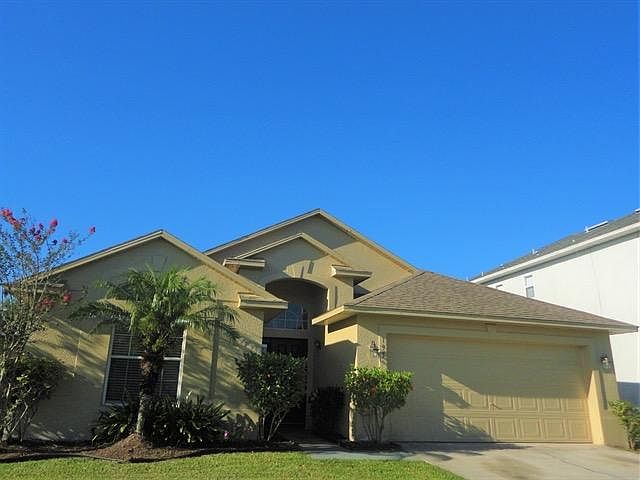 1st image of 179 Thornbury Dr