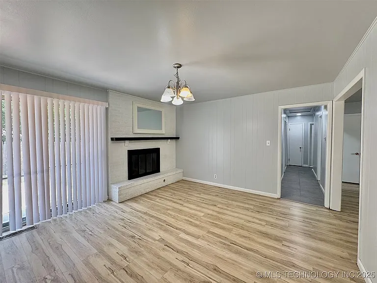 11311 E 15th Pl — Photo 20