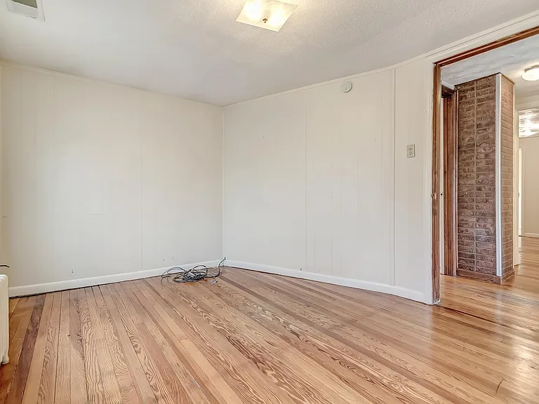 9038 Rhode Island Ave — Photo 37