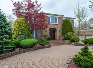 54 Robertsville Rd, Marlboro, NJ 07746