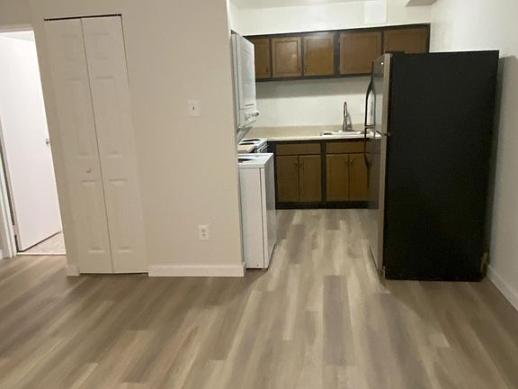 4th image of 5303 Harding Hwy APT 1001