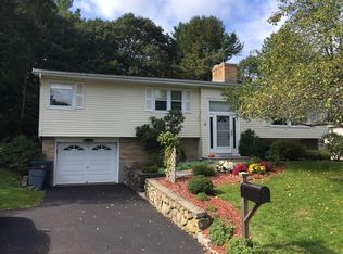 28 Peterson Rd, Natick, MA 01760