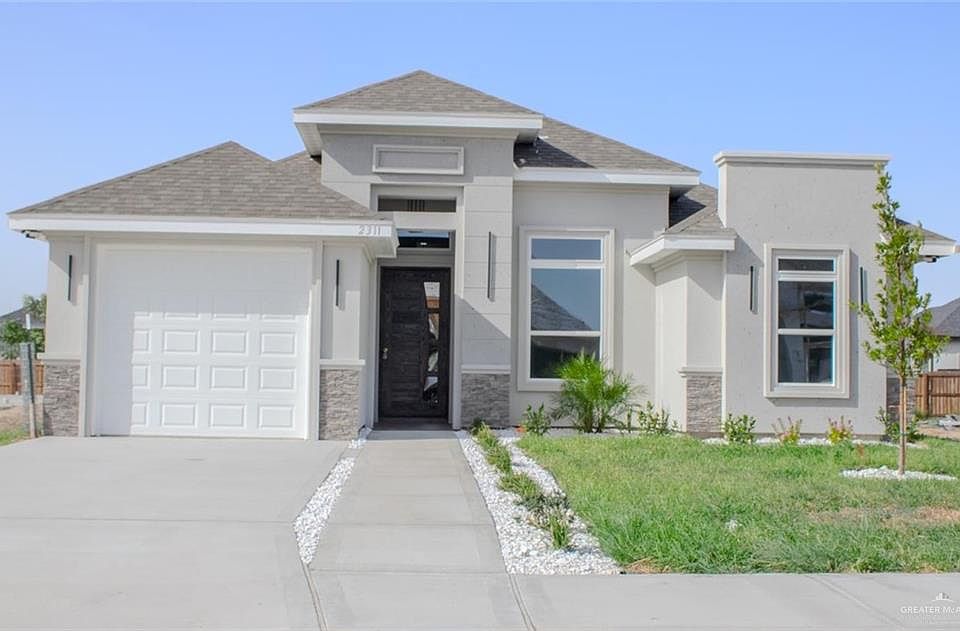1st image of 2311 E Sabinal Ave