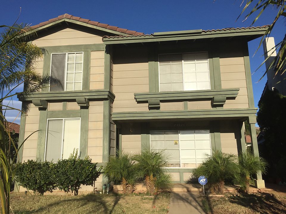 1st image of 3924 Parkland Ave