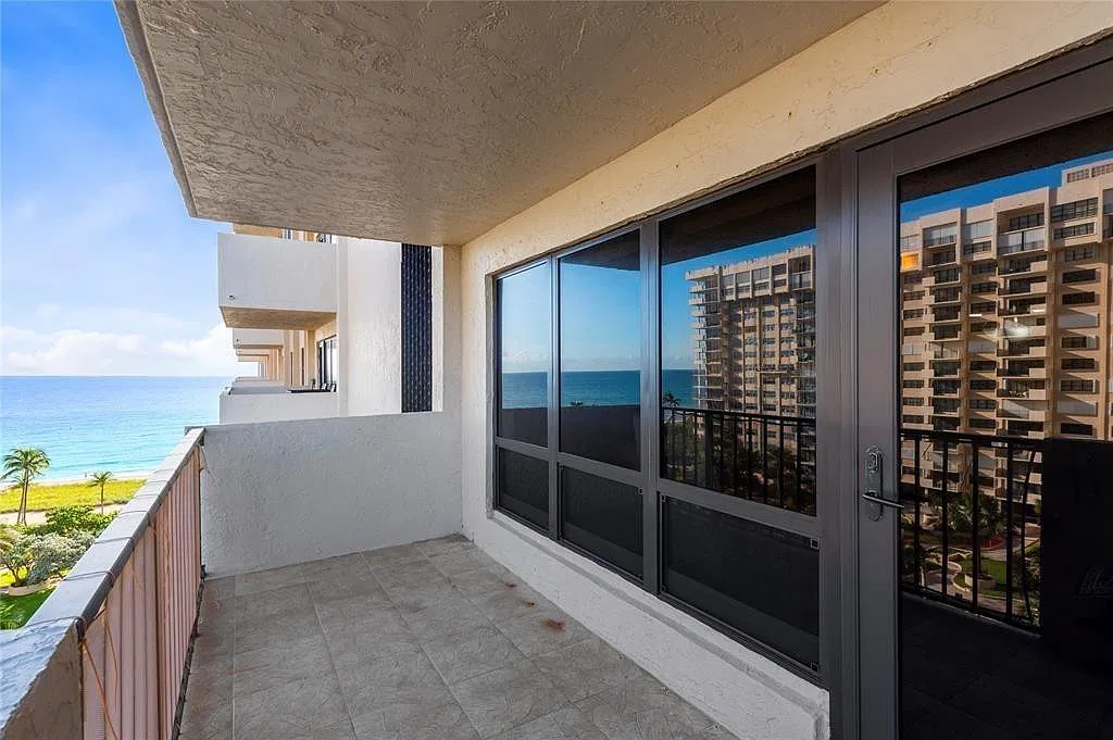 1 bed, 1.5 bath, 1080 sqft, $3,750 — Photo 3