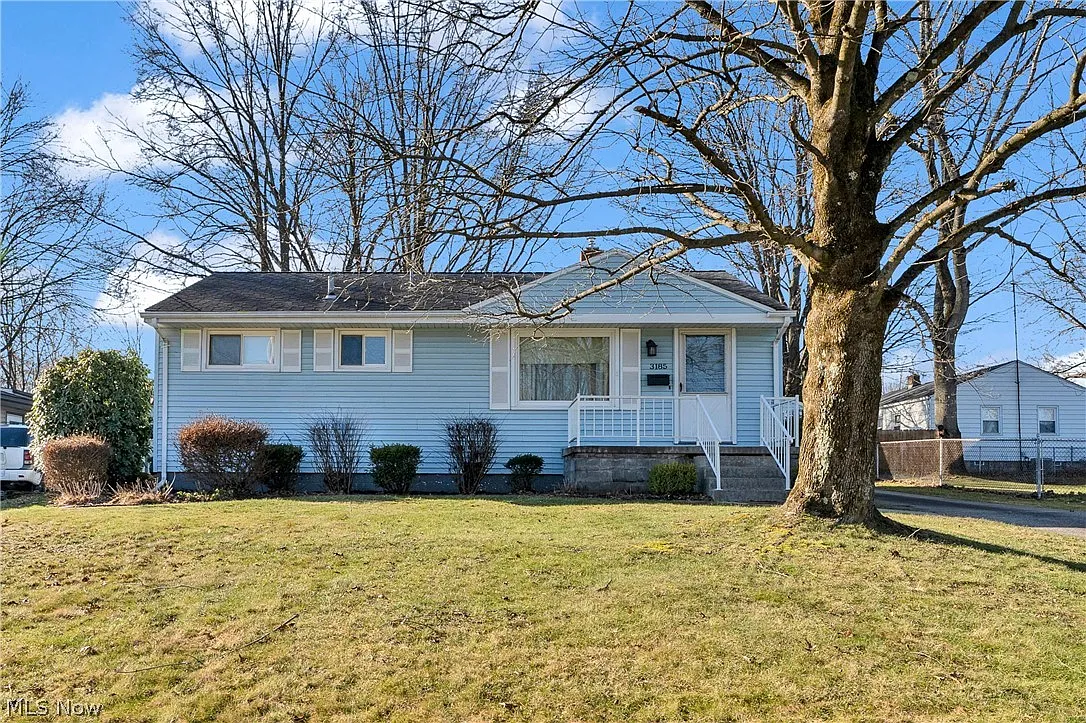3185 Sunnybrooke Dr photo 1