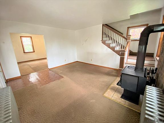 5th image of 818 Cooper Ave