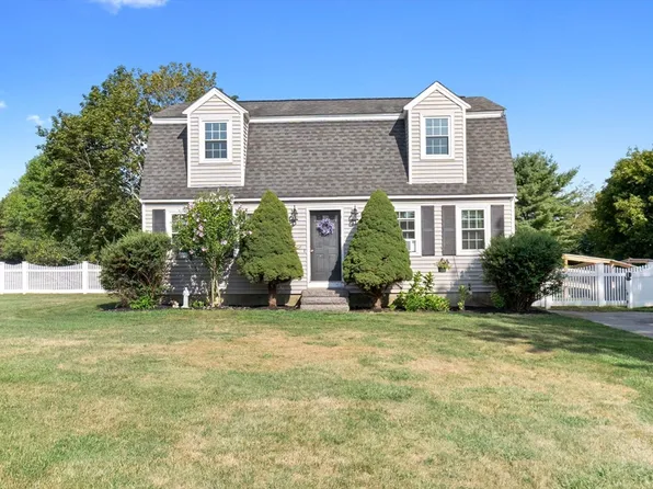 14 Barbara Dr, Amesbury, MA 01913