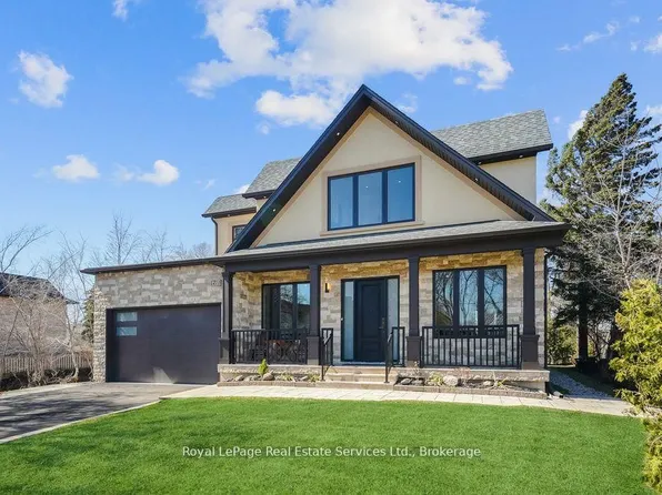 1211 Pinegrove Rd, Oakville, ON L6L 2W8