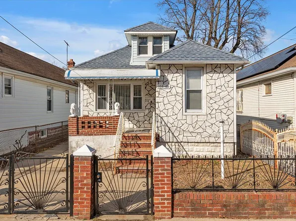 16847 118th Rd, Jamaica, NY 11434