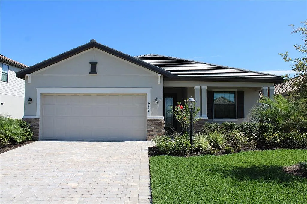 3 bed, 3.0 bath, 1836 sqft, $3,595 — Photo 1