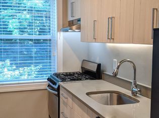 4016 Calvert St NW APT 5, Washington, DC 20007