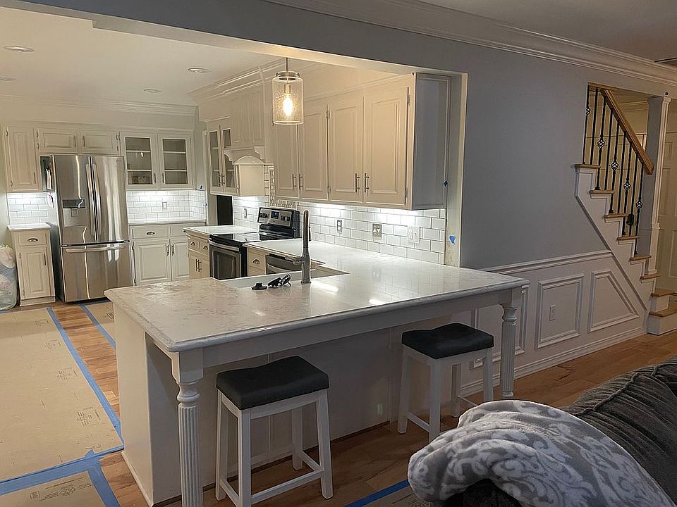 Living Room Bar
