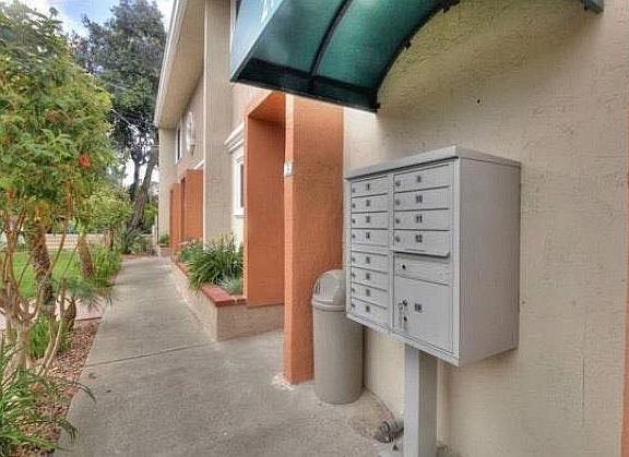 5th image of 278 Tyrella Ave APT 4