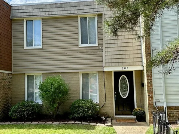 907 S Club House Rd, Virginia Beach, VA 23452