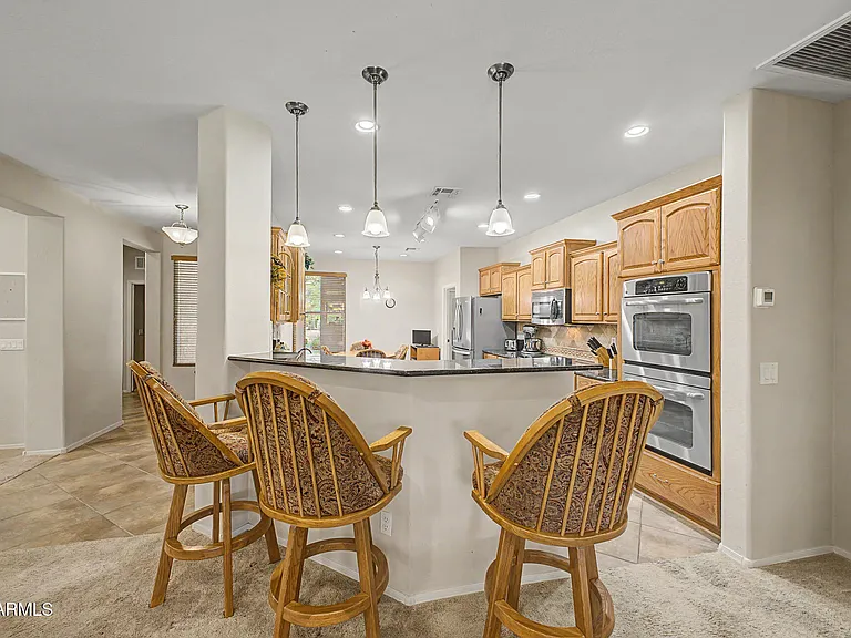 22568 W Shadow Dr — Photo 5
