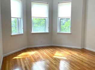 1409 Commonwealth Ave APT 305, Brighton, MA 02135
