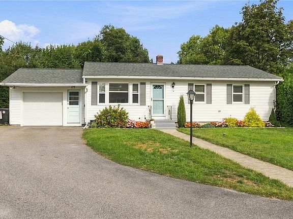 2nd image of 14 Audrey Ct