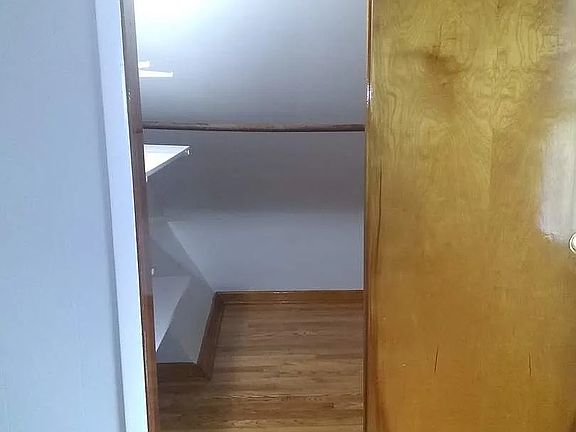 5th image of 2037 W Shakespeare Ave #1